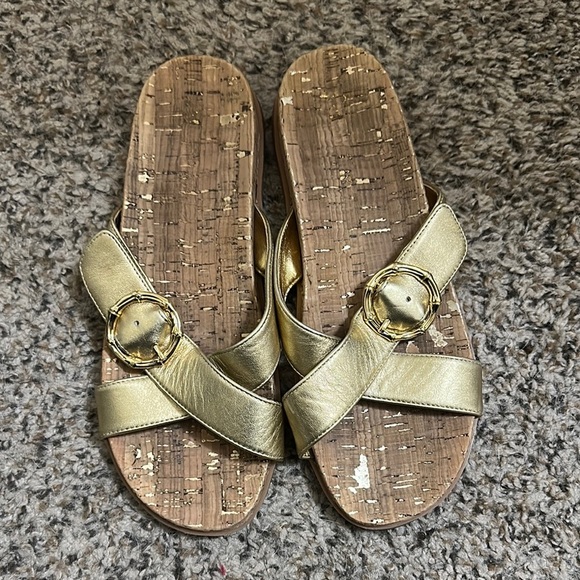 Lilly Pulitzer Gold Metallic Cork Sandals - Picture 1 of 5